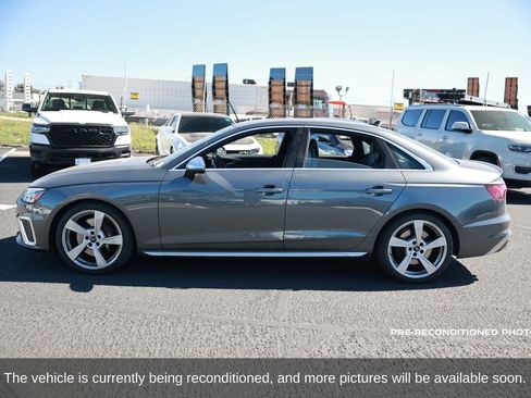 Used 2022 Audi S4 Premium Plus w/ Premium Plus Package image 2