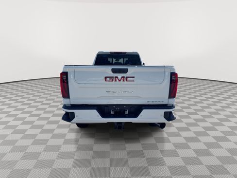 New 2026 GMC Sierra 3500 Denali w/ Denali Reserve Package AWD/4WD image 7