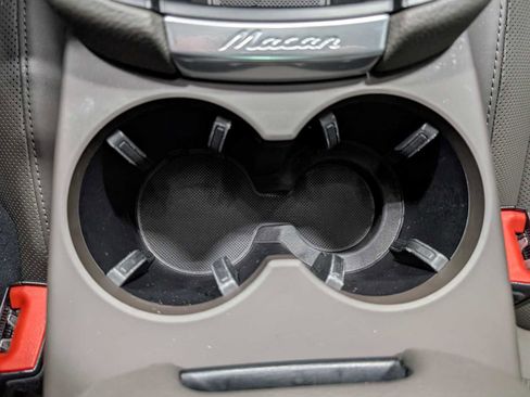 Used 2023 Porsche Macan S image 26