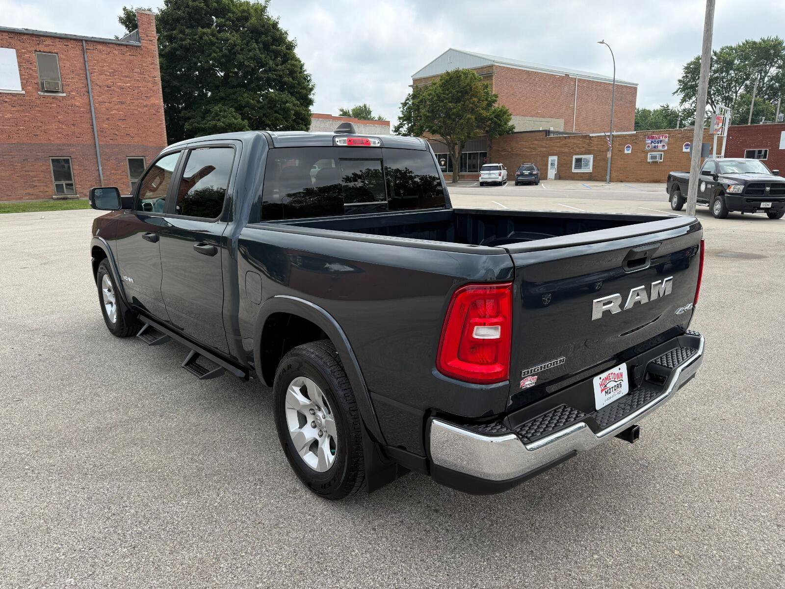 Used 2025 RAM 1500 Big Horn AWD/4WD image 8