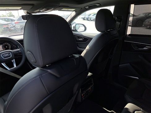 New 2026 Audi Q8 Premium Plus image 26