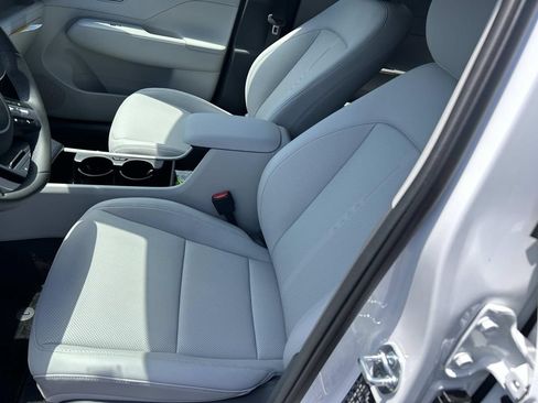 New 2026 Hyundai Kona SEL Premium FWD image 13