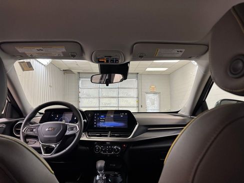 New 2026 Chevrolet Trax ACTIV FWD image 20