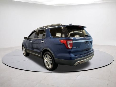 Used 2017 Ford Explorer Limited w/ Equipment Group 301A image 4