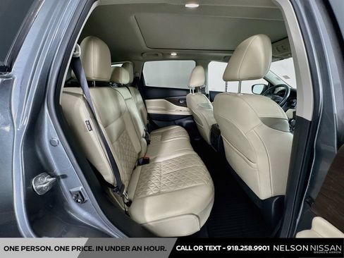 Used 2020 Nissan Murano Platinum w/ Cargo Package FWD image 29
