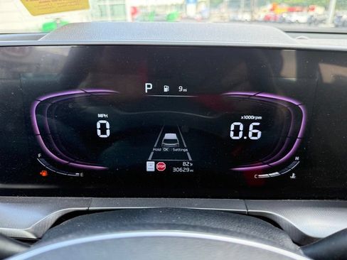 Certified 2024 Kia Telluride LX FWD image 10
