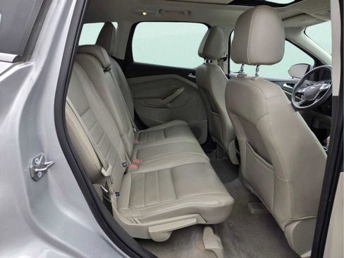 Used 2015 Ford Escape Titanium FWD image 17