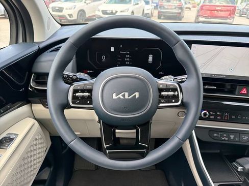 New 2026 Kia Carnival SX Prestige FWD image 10