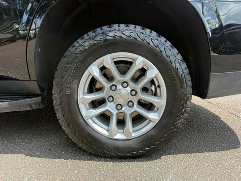 Used 2025 Chevrolet Tahoe LT AWD/4WD image 10