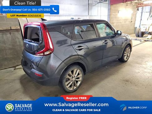 Used 2020 Kia Soul LX FWD image 4