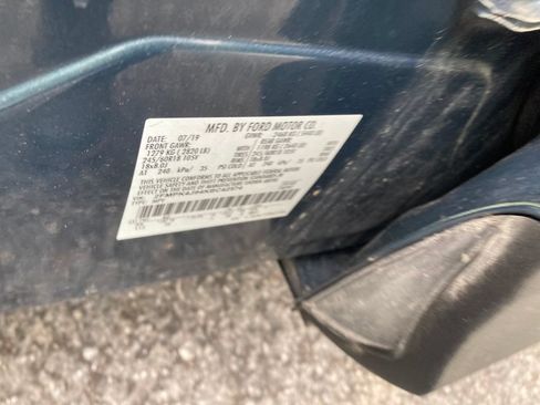 Used 2019 Ford Edge SEL w/ Equipment Group 201A AWD/4WD image 39