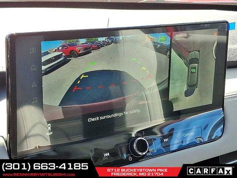 New 2025 Mitsubishi Outlander SE image 14