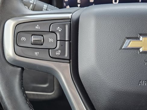 Used 2024 Chevrolet Tahoe Premier AWD/4WD image 33