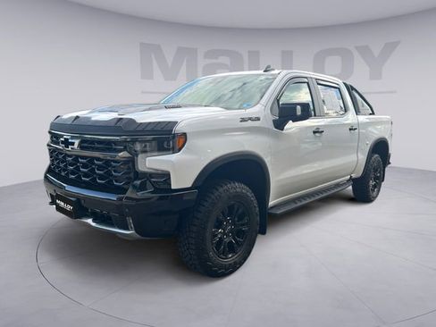 Certified 2025 Chevrolet Silverado 1500 ZR2 AWD/4WD image 1