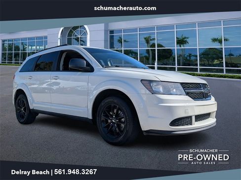 Used 2020 Dodge Journey SE w/ SE Popular Equipment Group image 1