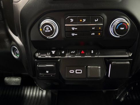 Used 2024 Chevrolet Silverado 2500 W/T w/ WT Convenience Package image 22