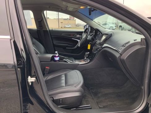 Used 2016 Buick Regal Sport Touring image 16