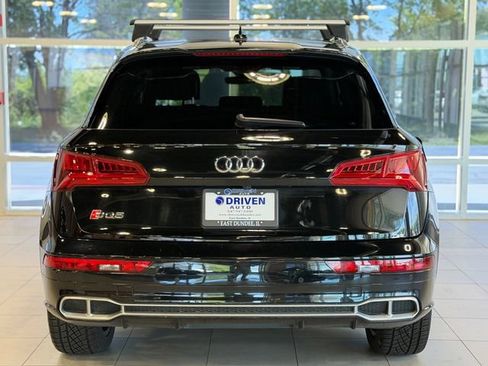 Used 2018 Audi SQ5 Prestige w/ Prestige Package AWD/4WD image 10