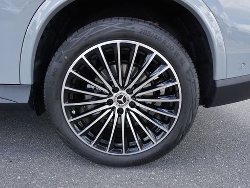 Certified 2025 Mercedes-Benz GLC 300 4MATIC image 16
