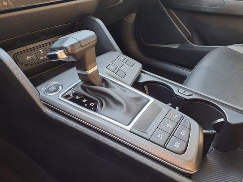 Used 2026 Kia Sportage EX FWD image 20