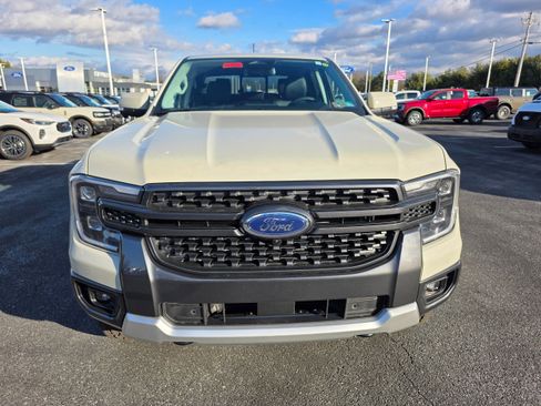 New 2025 Ford Ranger Lariat w/ FX4 Off-Road Package image 8