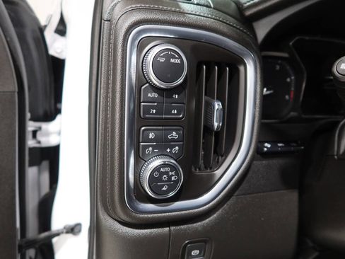 Used 2023 GMC Sierra 2500 Denali w/ Denali Ultimate Package AWD/4WD image 35