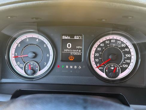 Used 2024 RAM 1500 Classic SLT image 12