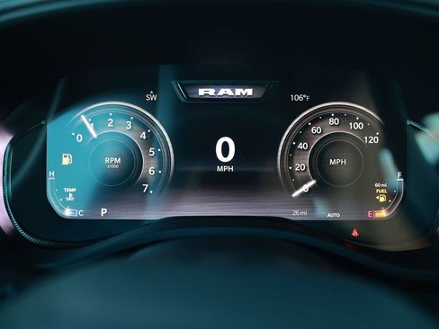 New 2026 RAM 1500 4x4 Crew Cab image 16