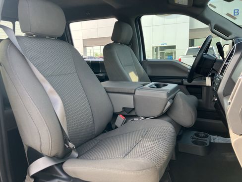 Used 2018 Ford F150 XLT w/ Equipment Group 302A Luxury AWD/4WD image 35