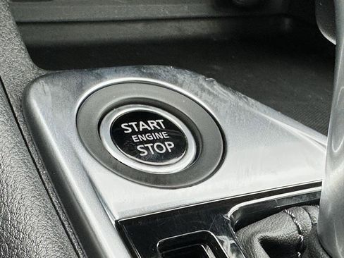 Used 2025 Nissan Sentra SV image 12