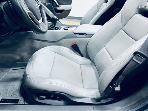 Used 2014 Chevrolet Corvette Stingray Coupe w/ 2LT Preferred Equipment Group image 31