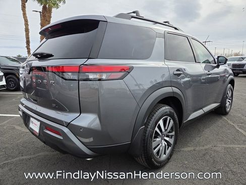 New 2026 Nissan Pathfinder SL FWD image 5