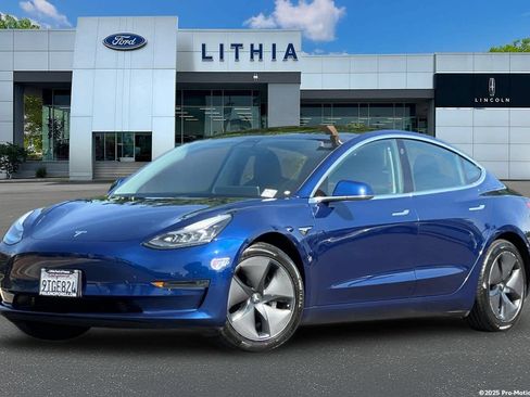 Used 2019 Tesla Model 3 RWD image 1
