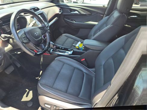 Used 2022 Chevrolet TrailBlazer RS FWD image 19