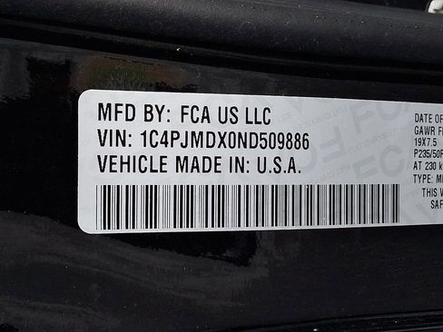 Used 2022 Jeep Cherokee Limited w/ Elite Package image 28