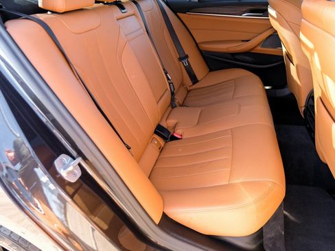 Used 2023 BMW 530i xDrive w/ Executive Package image 45