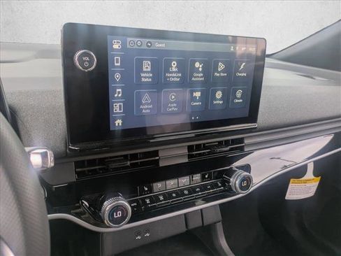 New 2025 Honda Prologue EX image 12