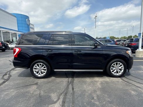 Used 2021 Ford Expedition XLT AWD/4WD image 12
