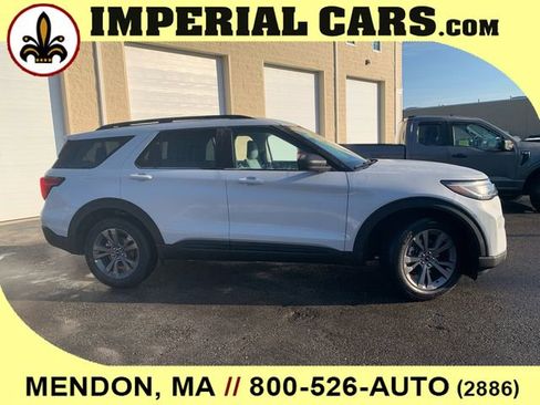 New 2026 Ford Explorer Active w/ Active Comfort Package image 12