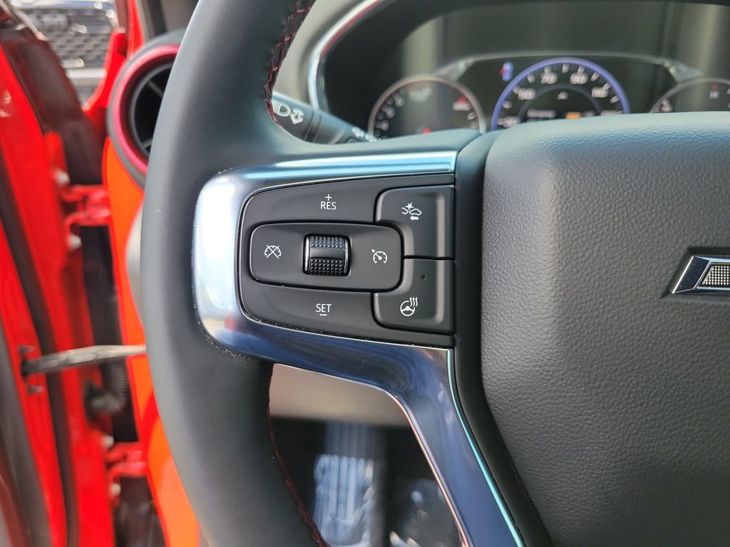 Used 2025 Chevrolet Blazer RS FWD image 25