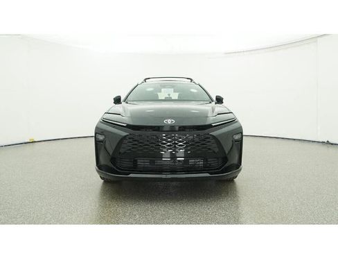 New 2026 Toyota Crown Signia Limited image 31