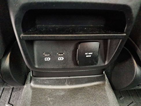 Certified 2019 Ford Ranger XLT w/ Equipment Group 302A Luxury image 11