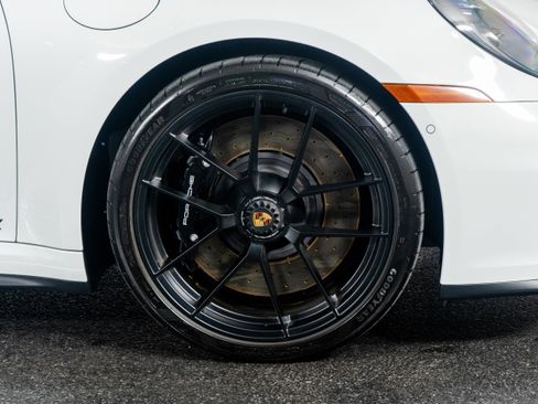 Used 2025 Porsche 911 Carrera 4 GTS image 7