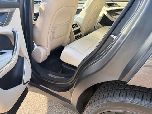 Used 2026 Jaguar F-PACE R-Dynamic S AWD/4WD image 11