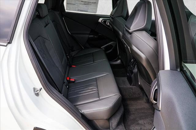 New 2026 BMW X3 xDrive30i w/ M Sport Package AWD/4WD image 22