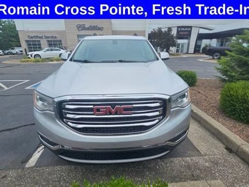 Certified 2019 GMC Acadia SLT FWD image 1