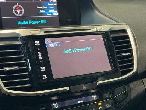 Used 2017 Honda Accord EX-L image 21