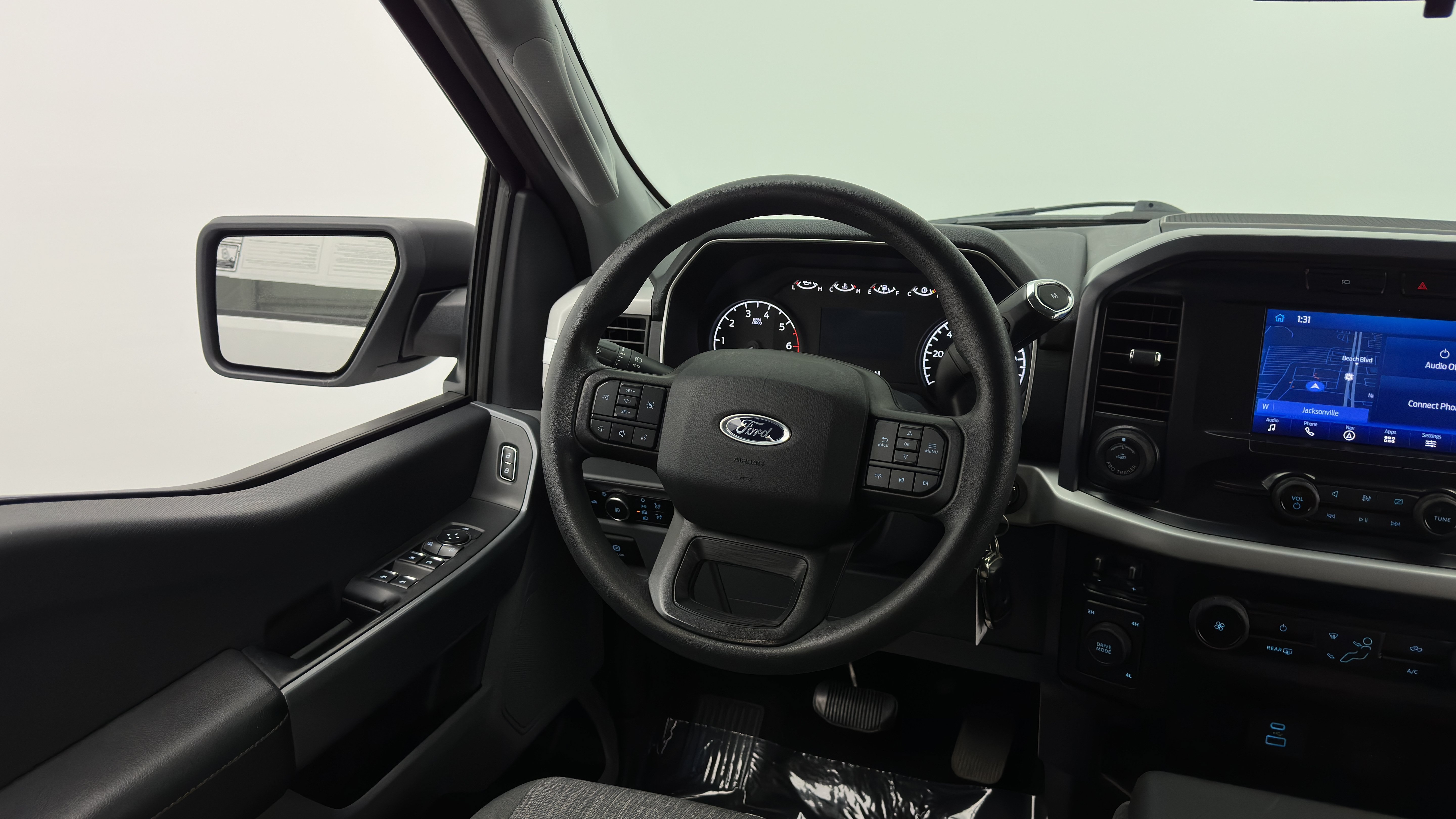 Used 2023 Ford F150 XLT w/ XTR Package AWD/4WD image 29