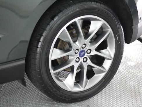 Used 2015 Ford Edge Titanium w/ Equipment Group 302A AWD/4WD image 63