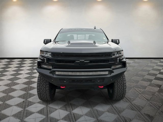 Used 2019 Chevrolet Silverado 1500 LTZ w/ LTZ Plus Package AWD/4WD image 2